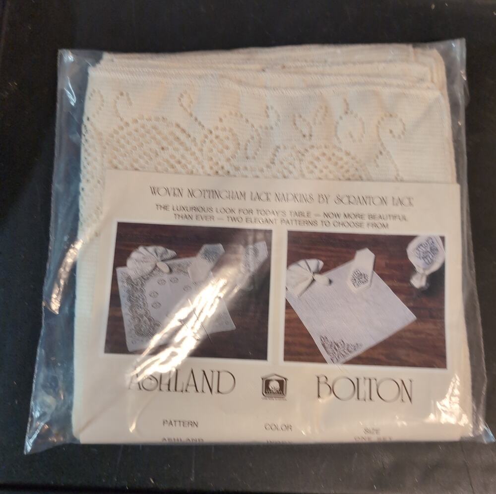 VINTAGE NIP Nottingham Lace By Scranton Lace 17” Napkins Set Of 4 Made In USA